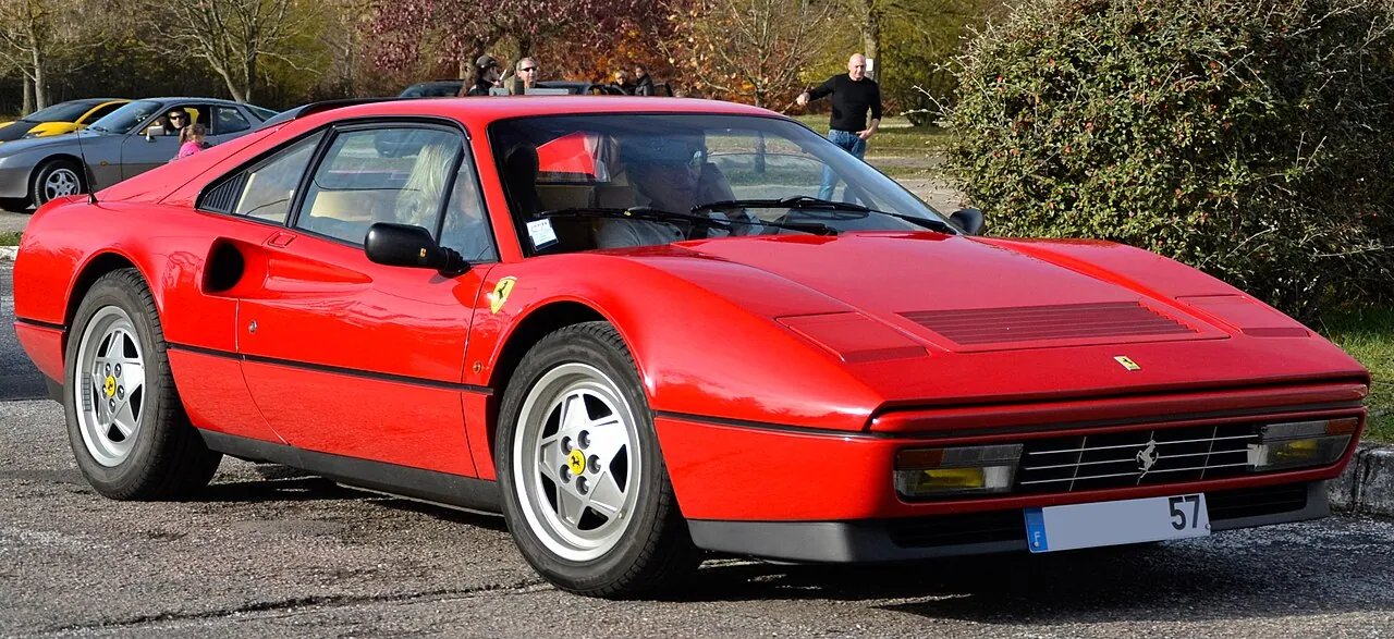Ferrari 328 GTB / GTS (1985–1989)