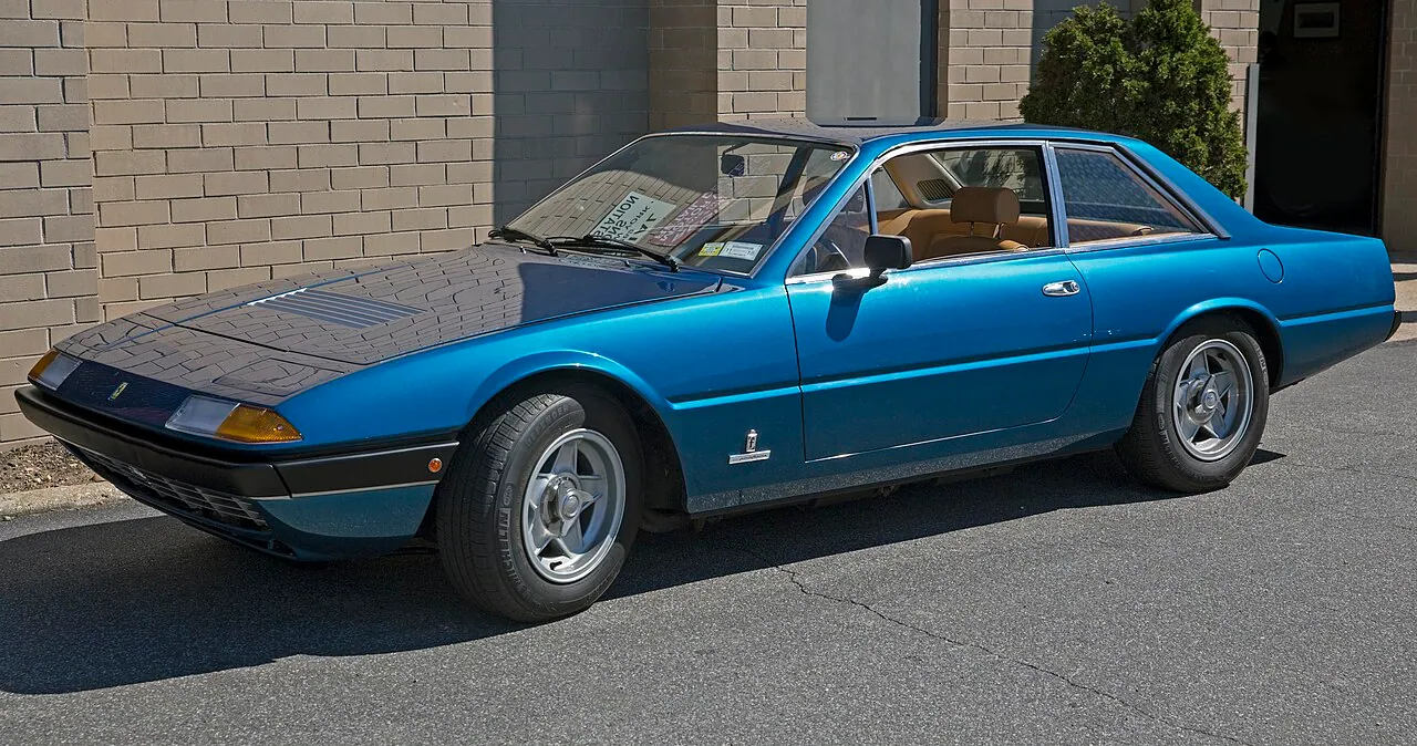 Ferrari 365 GT4 2+2
