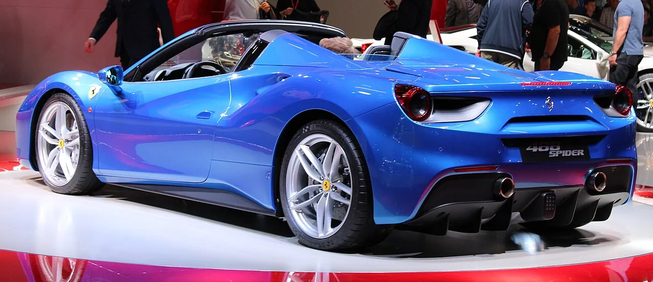 Ferrari 488 Spider (2015–2019)