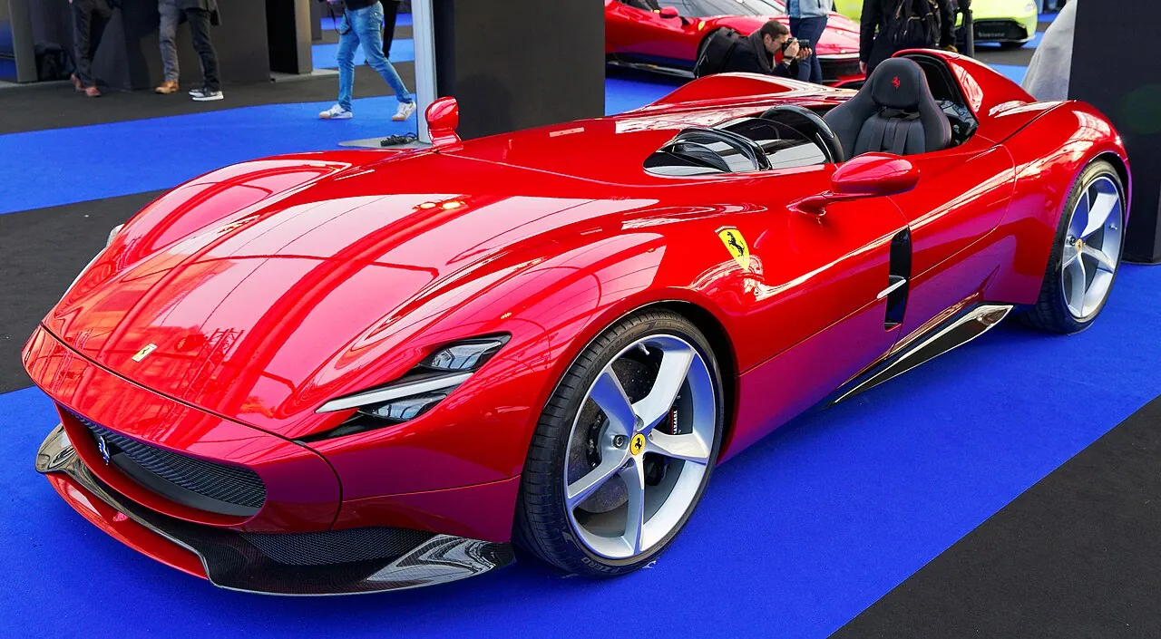 Ferrari Monza SP1 / SP2 (2018–2022)