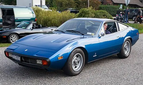 Ferrari 365 GTC/4